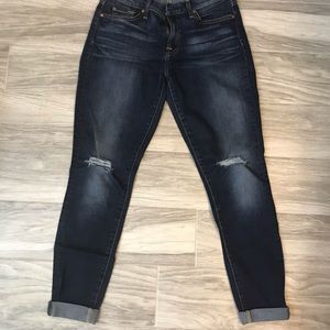 7 for All Mankind Gwenevere skinny jean size 29